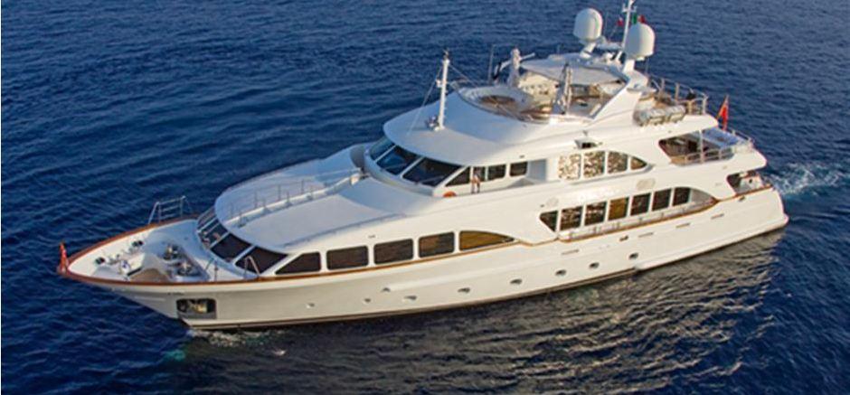 ANDIAMO 2007 Benetti Classic Yacht For Sale in Miami FL ANDIAMO 2007 Benetti Classic Yacht For Sale in Miami FL