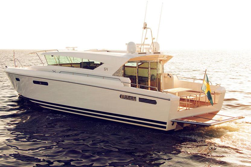 2013 Delta Powerboats 54 Carbon IPS Yacht For Sale in Miami FL 2013 Delta Powerboats 54 Carbon IPS Yacht For Sale in Miami FL