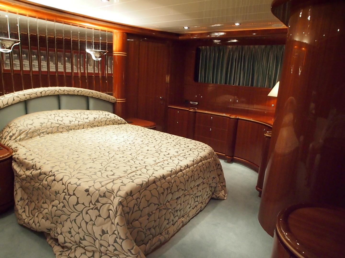  2005 Horizon 78 Yacht For Sale in  