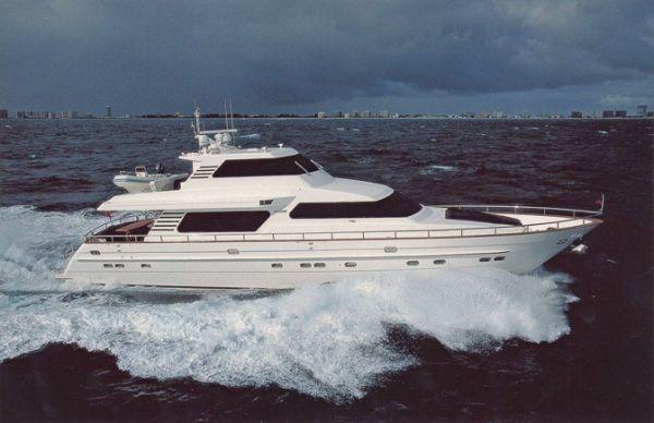 2000 Horizon Skylounge Motoryacht Yacht For Sale in Chattanooga TN 2000 Horizon Skylounge Motoryacht Yacht For Sale in Chattanooga TN