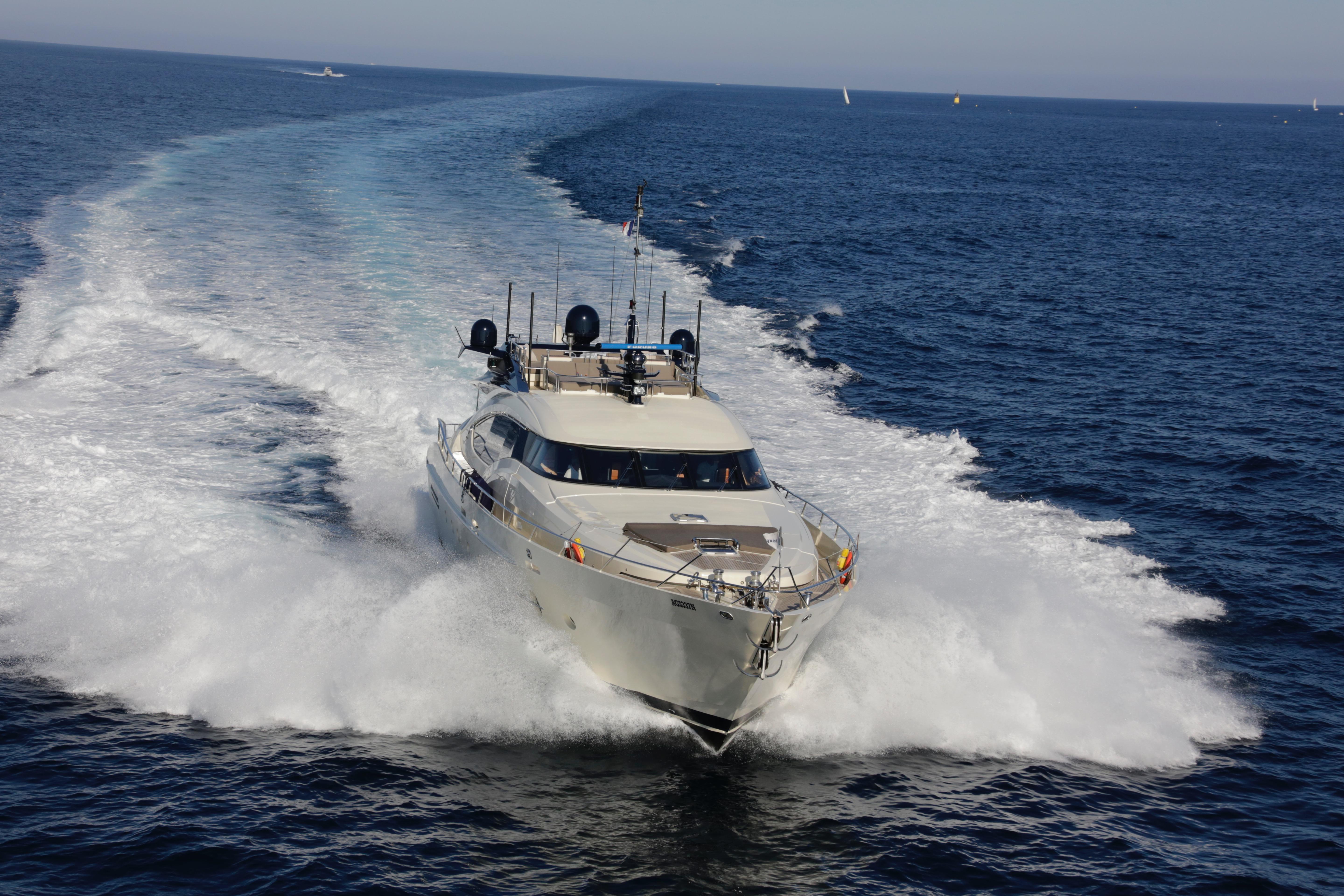 VANQUISH 2006 Palmer Johnson 120 Yacht For Sale in IMPERIA VANQUISH 2006 Palmer Johnson 120 Yacht For Sale in IMPERIA