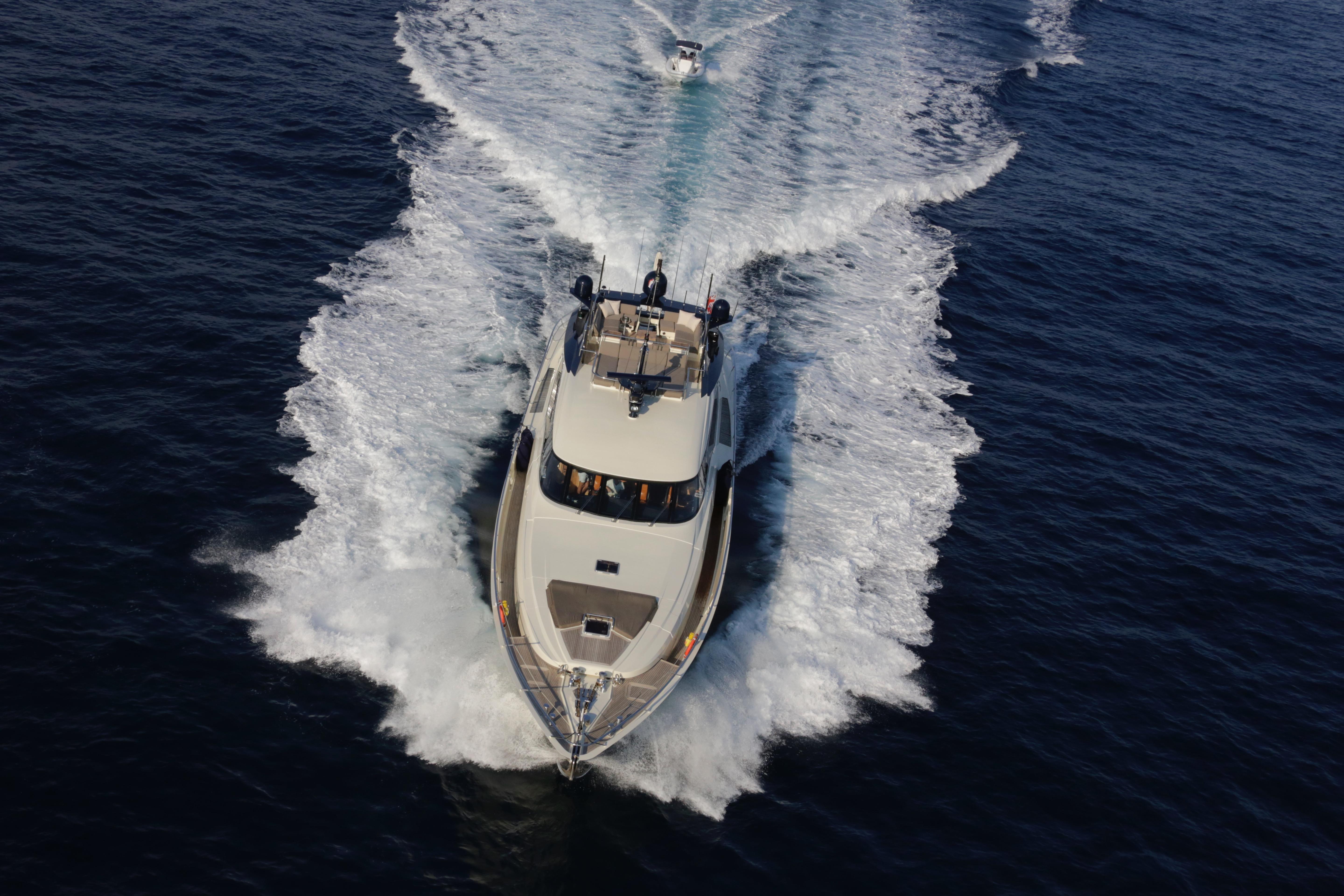 VANQUISH 2006 Palmer Johnson 120 Yacht For Sale in IMPERIA VANQUISH 2006 Palmer Johnson 120 Yacht For Sale in IMPERIA