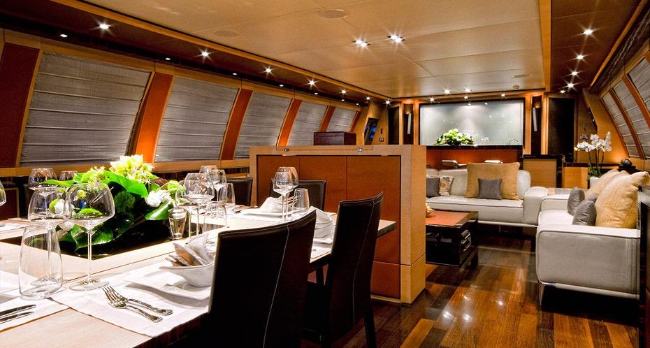 VANQUISH 2006 Palmer Johnson 120 Yacht For Sale in IMPERIA VANQUISH 2006 Palmer Johnson 120 Yacht For Sale in IMPERIA