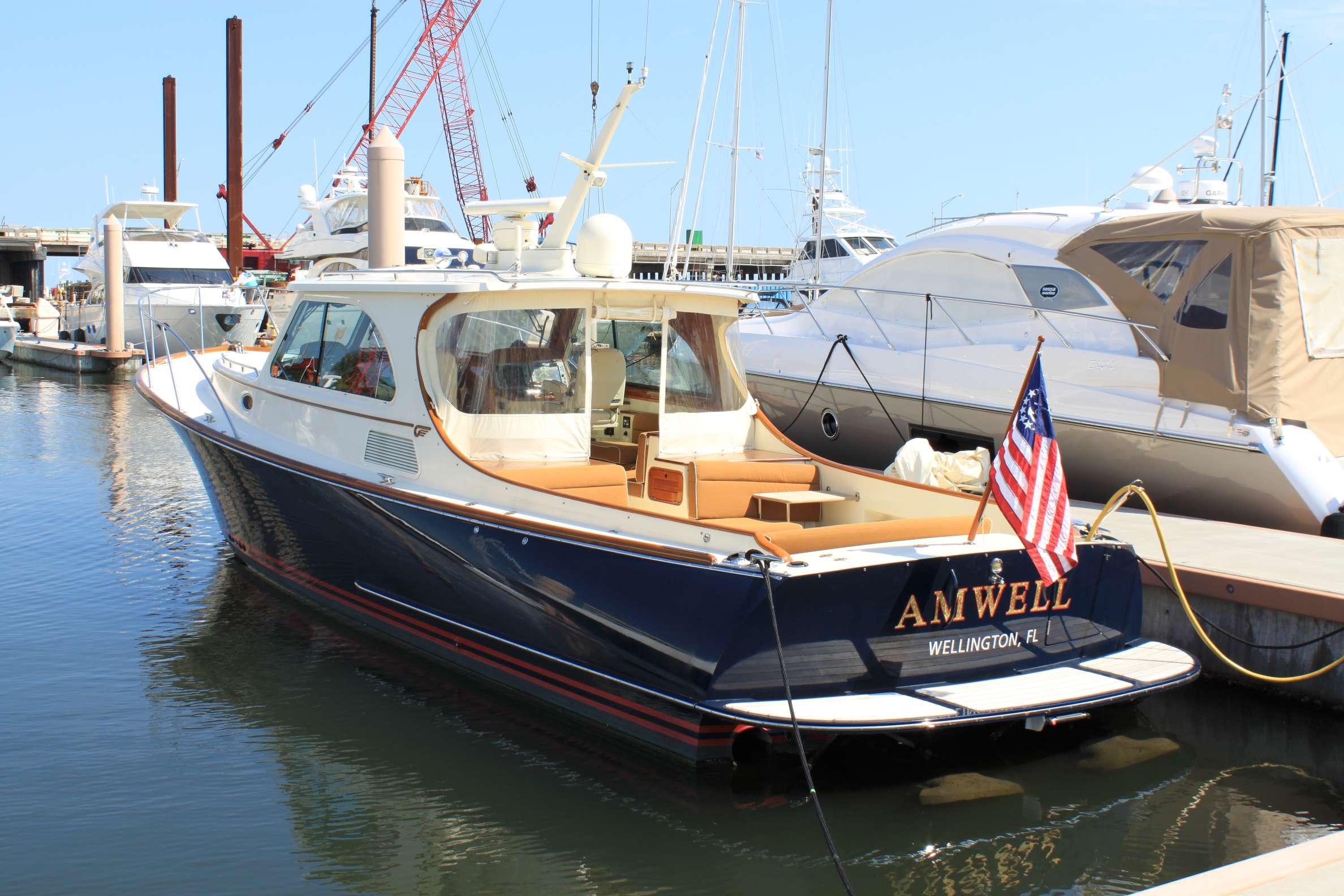 AMWELL 2007 Hinckley Talaria 40 Yacht For Sale in Galesville MD AMWELL 2007 Hinckley Talaria 40 Yacht For Sale in Galesville MD