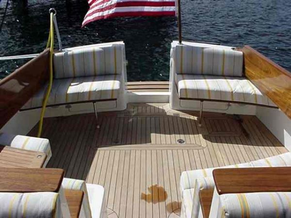TINKI 2001 Hinckley Talaria 44 EX Yacht For Sale in Harbor Springs MI TINKI 2001 Hinckley Talaria 44 EX Yacht For Sale in Harbor Springs MI