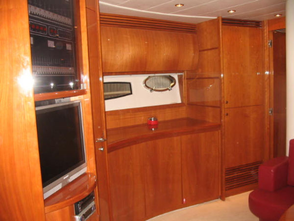 2004 Pershing 50 Yacht For Sale in 2004 Pershing 50 Yacht For Sale in