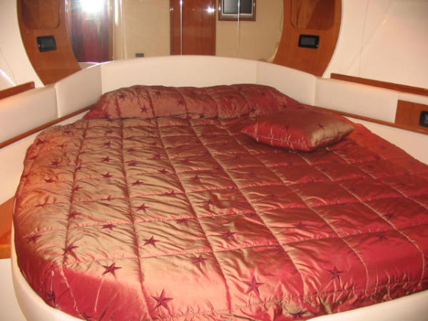 2004 Pershing 50 Yacht For Sale in 2004 Pershing 50 Yacht For Sale in
