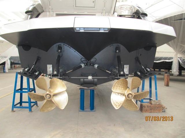 Snoopy 2007 Pershing 56 Yacht For Sale in Snoopy 2007 Pershing 56 Yacht For Sale in