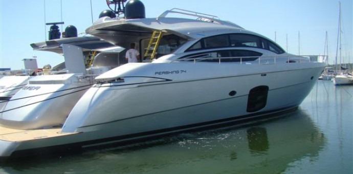 2013 Pershing 74 Yacht For Sale in 2013 Pershing 74 Yacht For Sale in