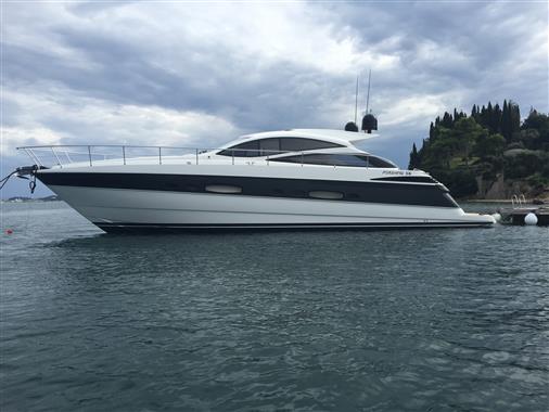 2007 Pershing 56' Yacht For Sale in GR 2007 Pershing 56' Yacht For Sale in GR