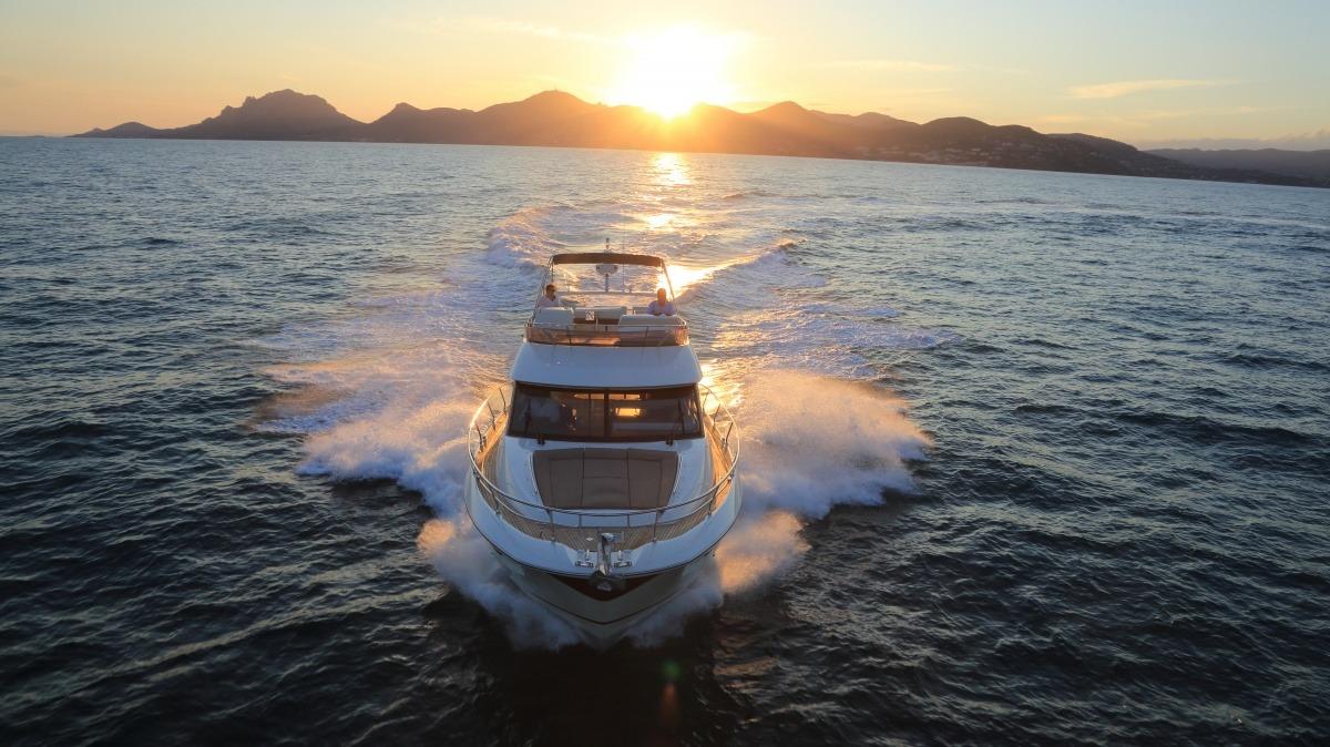 2016 Prestige 450 Flybridge Yacht For Sale in Woodbridge VA 2016 Prestige 450 Flybridge Yacht For Sale in Woodbridge VA