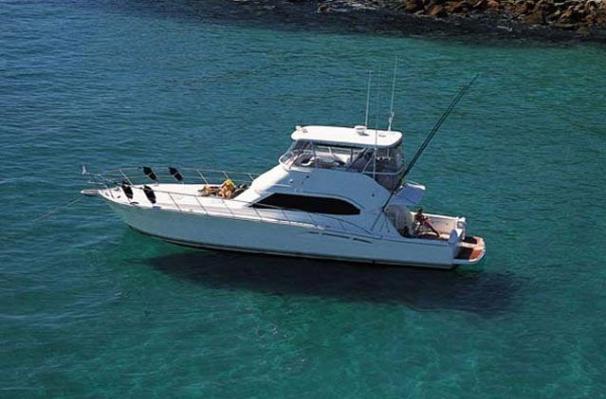 2005 Riviera 51 Flybridge Yacht For Sale in Athens 2005 Riviera 51 Flybridge Yacht For Sale in Athens