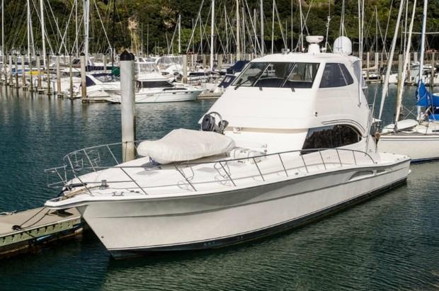 2003 Riviera 58 Yacht For Sale in 2003 Riviera 58 Yacht For Sale in
