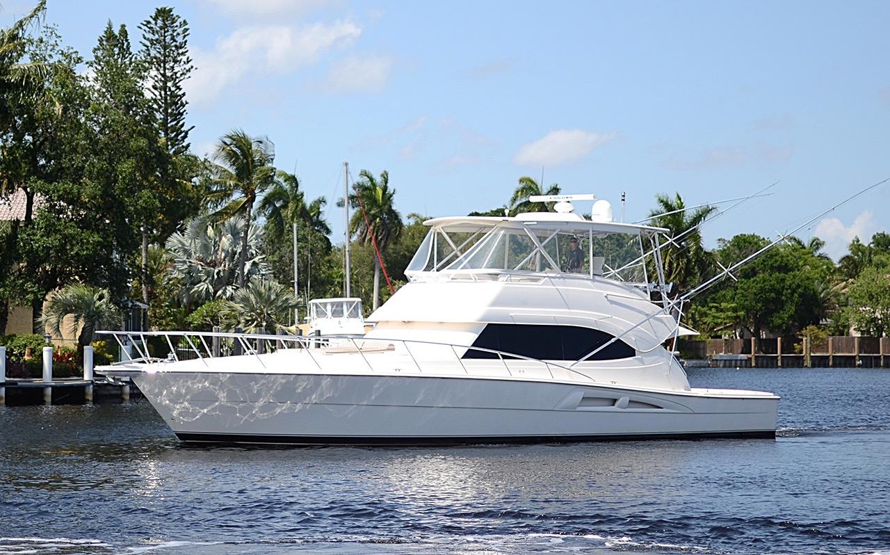 FINN McCOOL 2007 Riviera FLYBRIDGE CONVERTIBLE Yacht For Sale in Fort Lauderdale FL FINN McCOOL 2007 Riviera FLYBRIDGE CONVERTIBLE Yacht For Sale in Fort Lauderdale FL