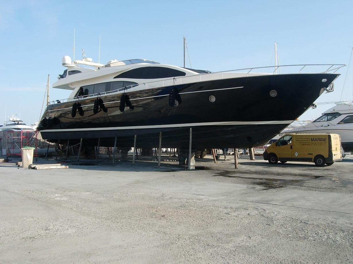 2007 Riva Venere 75' Yacht For Sale in 2007 Riva Venere 75' Yacht For Sale in