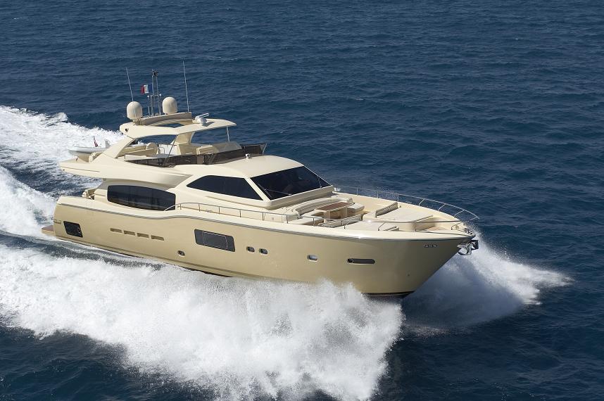TILUSA 2008 Ferretti Yachts Altura 840 Yacht For Sale in Nice TILUSA 2008 Ferretti Yachts Altura 840 Yacht For Sale in Nice