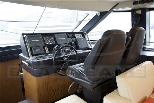 2011 Azimut Magellano 74 Yacht For Sale in Tyrrenian Sea 2011 Azimut Magellano 74 Yacht For Sale in Tyrrenian Sea