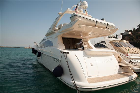 2009 Azimut 68E Yacht For Sale in Frapa 2009 Azimut 68E Yacht For Sale in Frapa