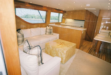 REEL THRILL 2005 Hatteras Convertible Yacht For Sale in Pompano Beach FL