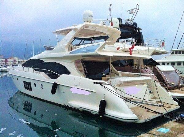 2012 Azimut 70 Yacht For Sale in 2012 Azimut 70 Yacht For Sale in
