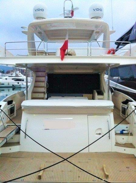 2012 Azimut 70 Yacht For Sale in 2012 Azimut 70 Yacht For Sale in