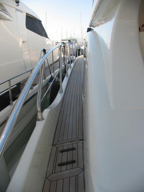 ZIBILIE III 2004 Azimut 62 Yacht For Sale in La Spezia ZIBILIE III 2004 Azimut 62 Yacht For Sale in La Spezia