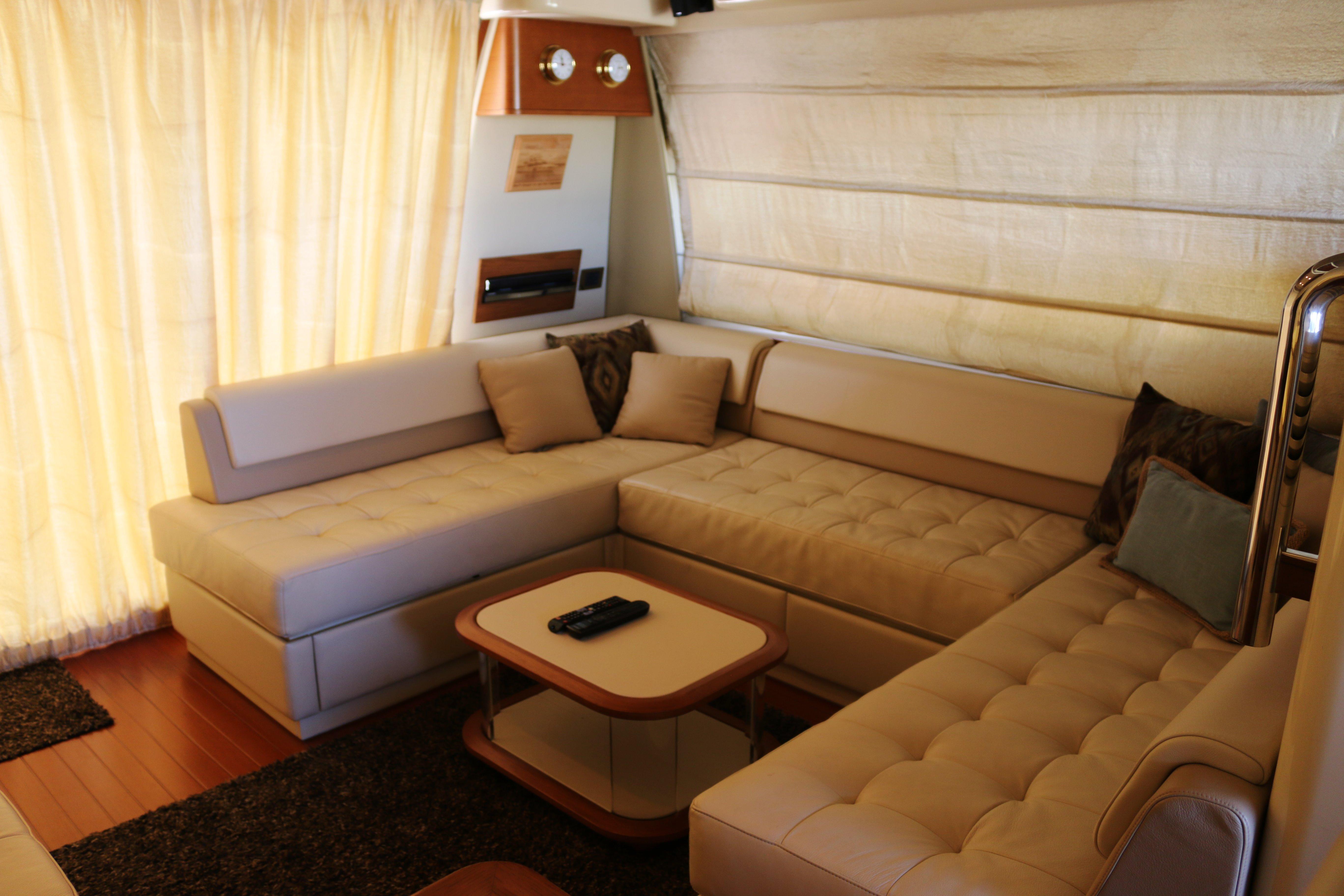 Vivere 2013 Azimut 64 Flybridge Yacht For Sale in Marco Island FL Vivere 2013 Azimut 64 Flybridge Yacht For Sale in Marco Island FL