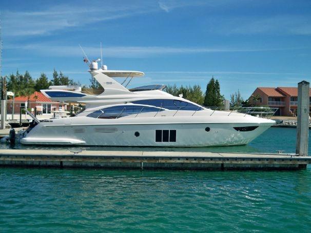 Got Wood 2009 Azimut 58 Flybridge Yacht For Sale in Fort Pierce FL Got Wood 2009 Azimut 58 Flybridge Yacht For Sale in Fort Pierce FL