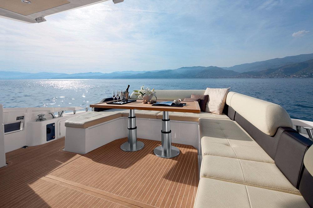 2016 Azimut 55S Yacht For Sale in 2016 Azimut 55S Yacht For Sale in