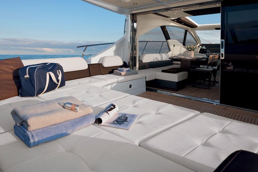 2016 Azimut 55S Yacht For Sale in 2016 Azimut 55S Yacht For Sale in