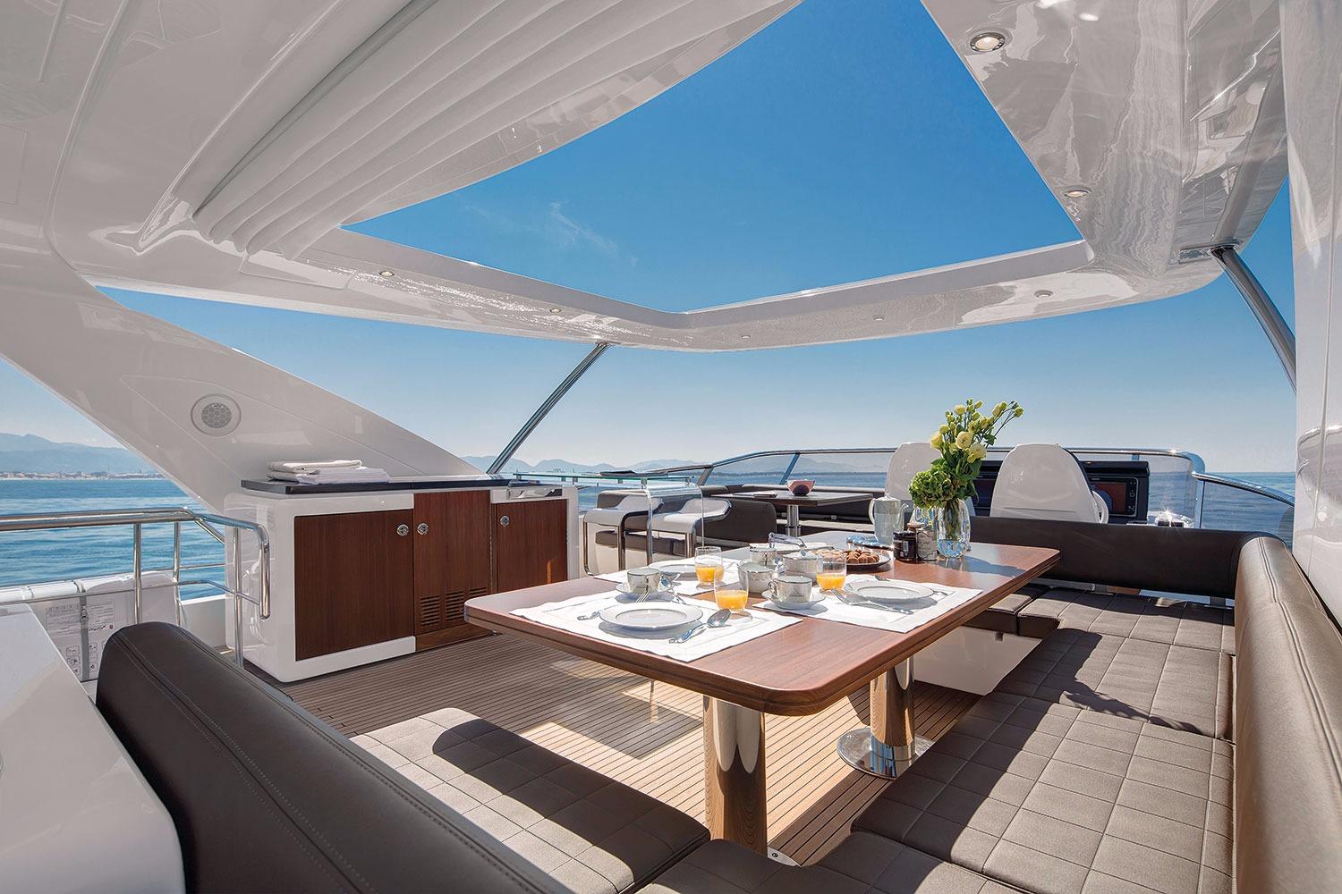 2016 Azimut 80 Yacht For Sale in 2016 Azimut 80 Yacht For Sale in