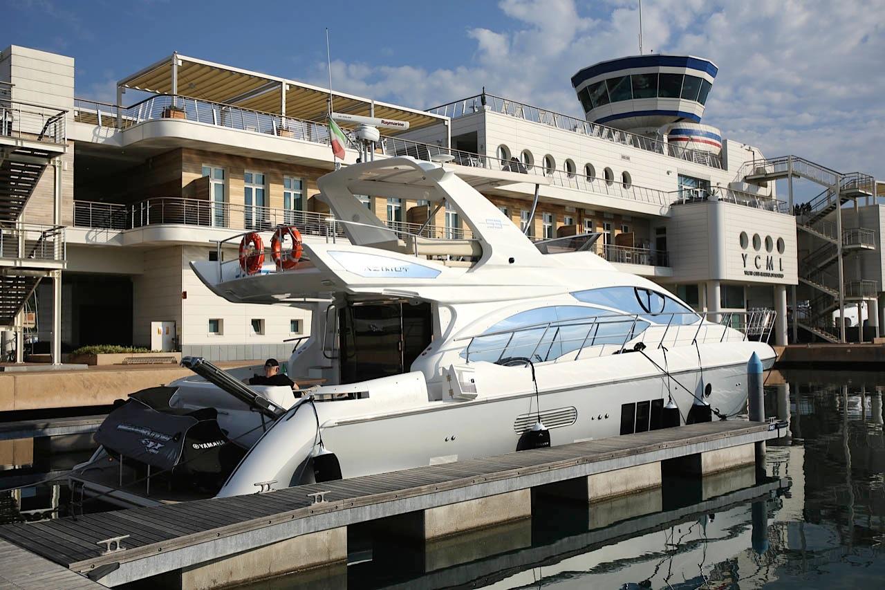 2012 Azimut 53 SEAKEEPER Yacht For Sale in 2012 Azimut 53 SEAKEEPER Yacht For Sale in