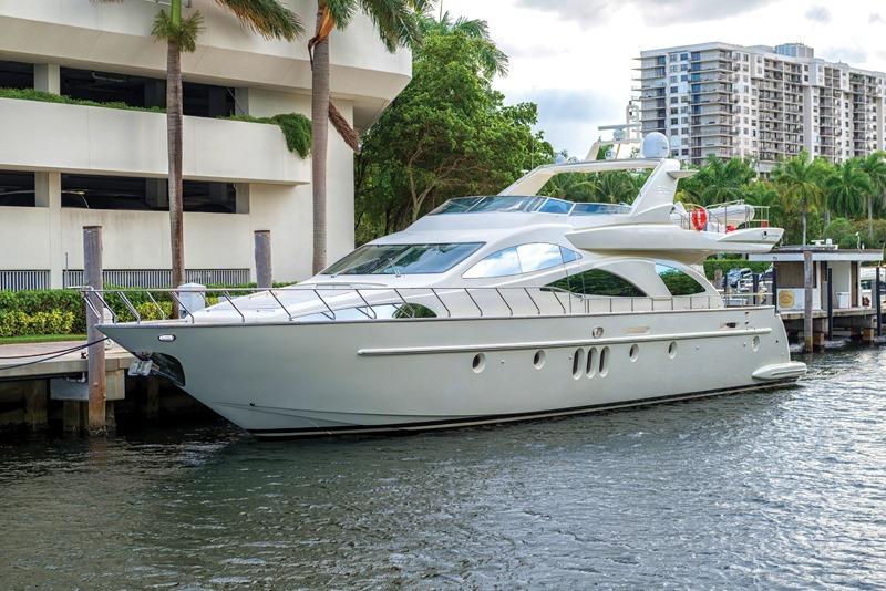 2006 Azimut CATs Yacht For Sale in Aventura FL 2006 Azimut CATs Yacht For Sale in Aventura FL