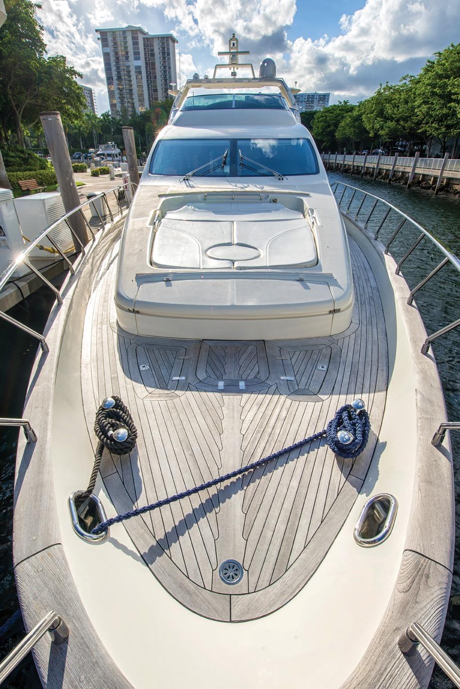 2006 Azimut CATs Yacht For Sale in Aventura FL 2006 Azimut CATs Yacht For Sale in Aventura FL