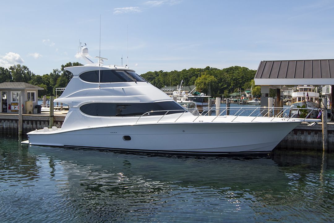 Tantilizer 2008 Hatteras 64 EnclosedBridge Convertible Yacht For Sale in HOLLAND MI Tantilizer 2008 Hatteras 64 EnclosedBridge Convertible Yacht For Sale in HOLLAND MI