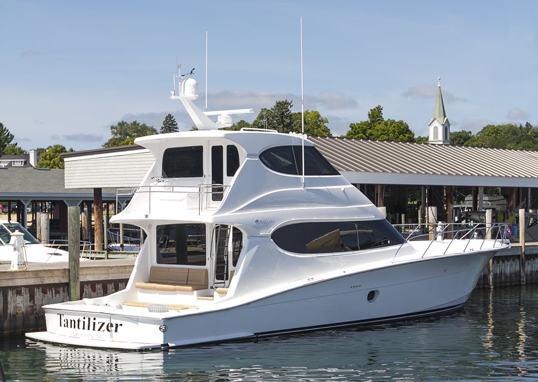 Tantilizer 2008 Hatteras 64 EnclosedBridge Convertible Yacht For Sale in HOLLAND MI Tantilizer 2008 Hatteras 64 EnclosedBridge Convertible Yacht For Sale in HOLLAND MI