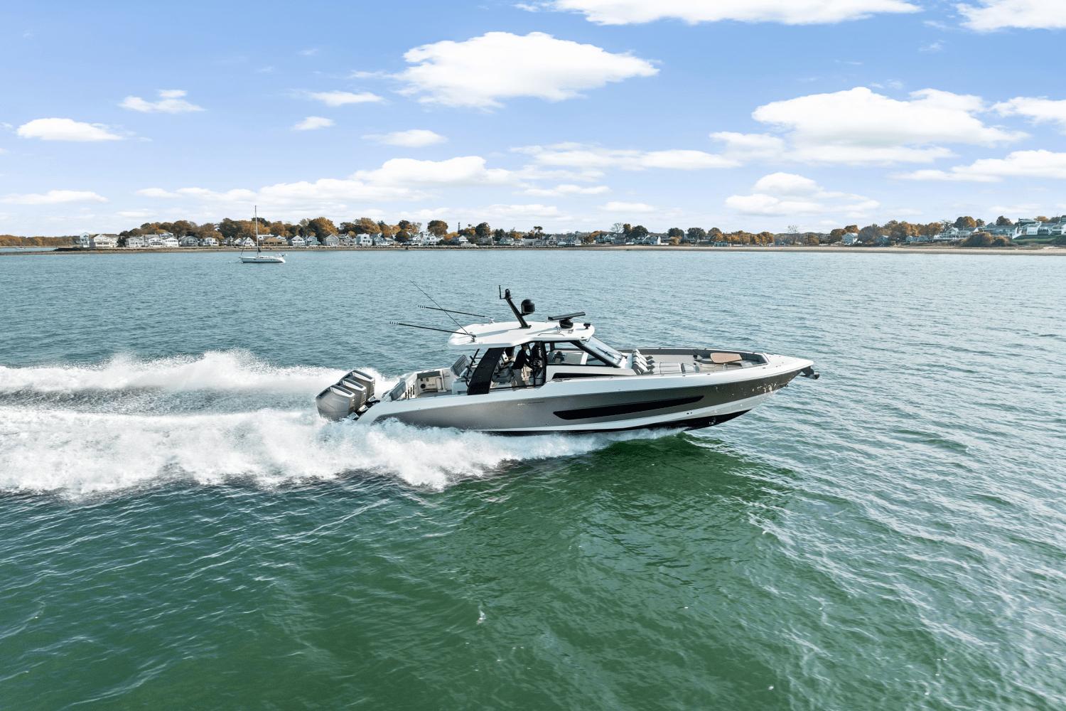 KISS ME KATE 2022 Boston Whaler 420 Outrage Yacht For Sale in Quincy MA KISS ME KATE 2022 Boston Whaler 420 Outrage Yacht For Sale in Quincy MA