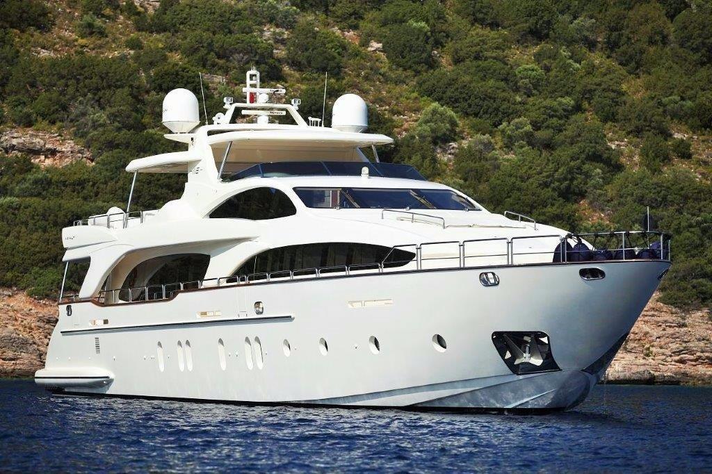 2007 Azimut 116 Grande Yacht For Sale in 2007 Azimut 116 Grande Yacht For Sale in