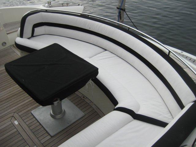 Open Bar 2005 Sunseeker Predator Yacht For Sale in Miami FL Open Bar 2005 Sunseeker Predator Yacht For Sale in Miami FL