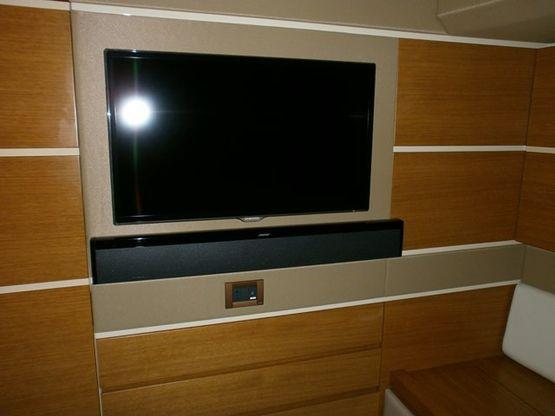 2012 Azimut 53 Flybridge Yacht For Sale in 2012 Azimut 53 Flybridge Yacht For Sale in