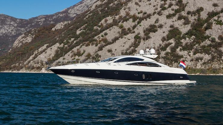 Lauren III 2006 Sunseeker Predator 72 Yacht For Sale in Lauren III 2006 Sunseeker Predator 72 Yacht For Sale in