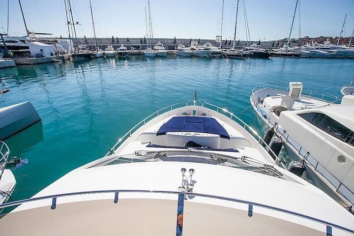 2012 Sunseeker Manhattan 73 Yacht For Sale in Mallorca 2012 Sunseeker Manhattan 73 Yacht For Sale in Mallorca