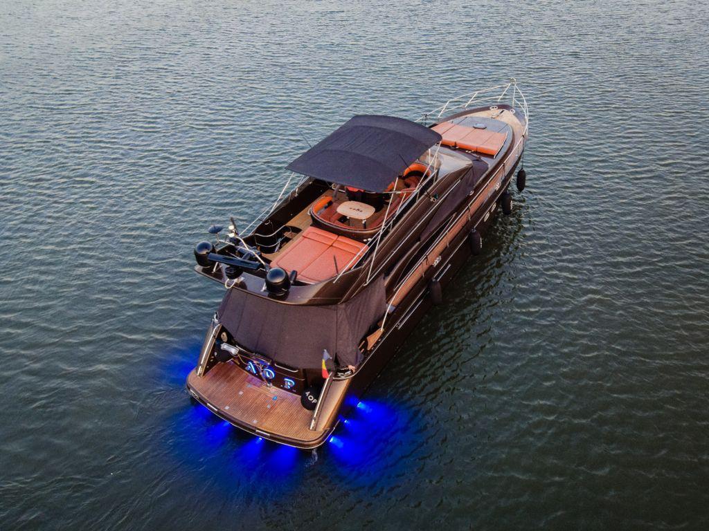 AOP 2004 Princess 61 Yacht For Sale in Hamburg AOP 2004 Princess 61 Yacht For Sale in Hamburg