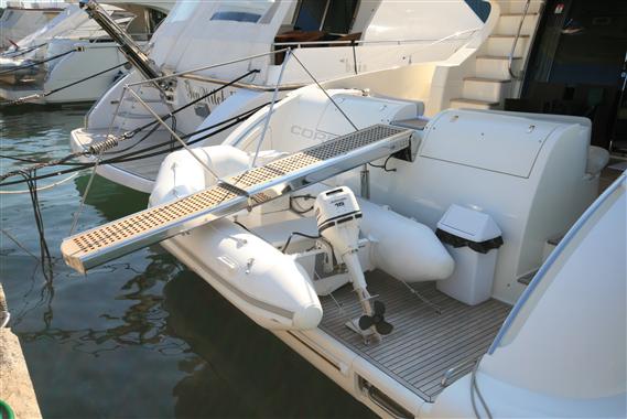 2004 Azimut 62' Yacht For Sale in Vrsar 2004 Azimut 62' Yacht For Sale in Vrsar