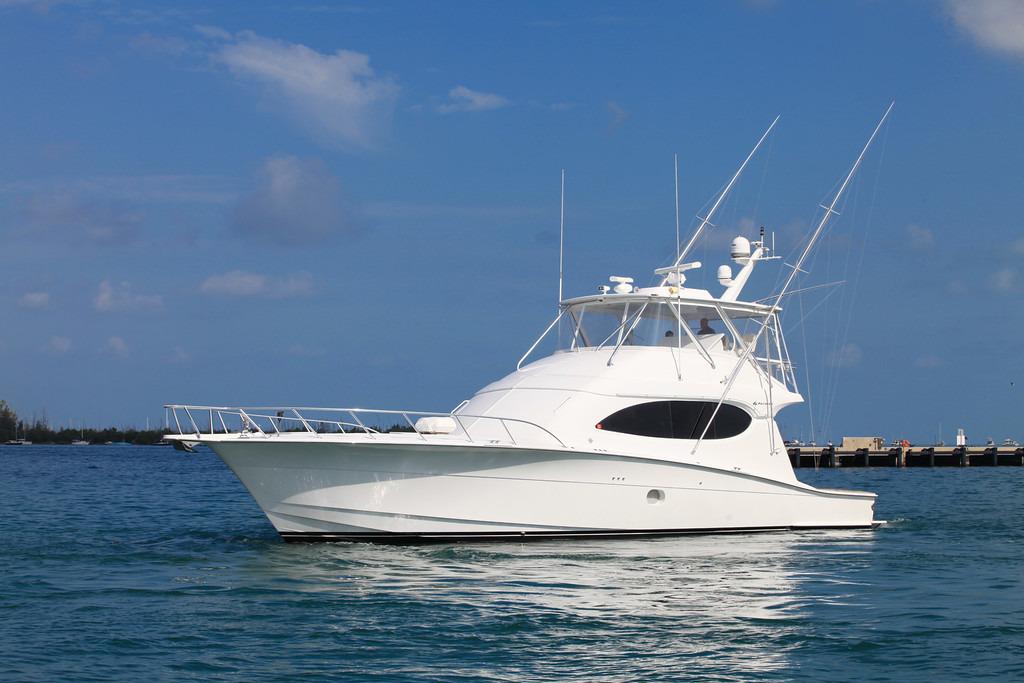Aequo Animo 2006 Hatteras Yacht For Sale in Coconut Grove Miami FL Aequo Animo 2006 Hatteras Yacht For Sale in Coconut Grove Miami FL