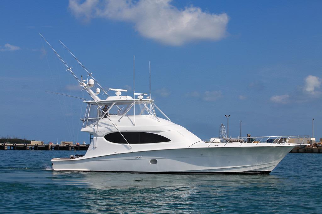 Aequo Animo 2006 Hatteras Yacht For Sale in Coconut Grove Miami FL Aequo Animo 2006 Hatteras Yacht For Sale in Coconut Grove Miami FL