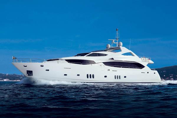 LUSIA 2011 Sunseeker 34 Metre Yacht Yacht For Sale in MANDELIEU LUSIA 2011 Sunseeker 34 Metre Yacht Yacht For Sale in MANDELIEU