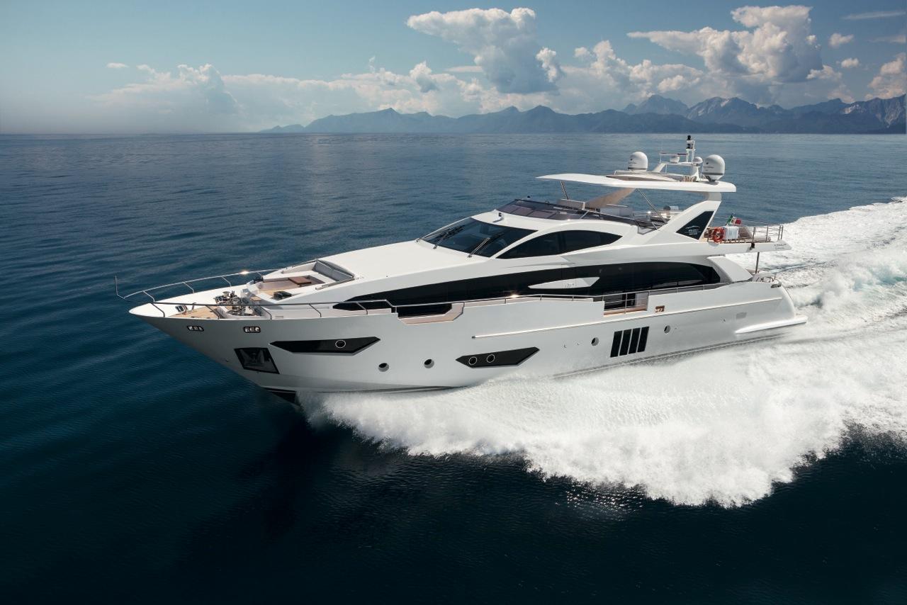 2016 Azimut Grande 95 RPH Yacht For Sale in 2016 Azimut Grande 95 RPH Yacht For Sale in