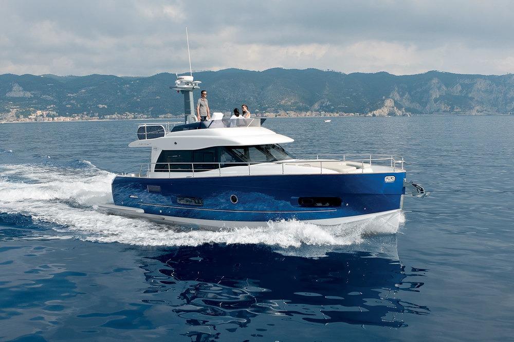 2016 Azimut Magellano 43 Yacht For Sale in 2016 Azimut Magellano 43 Yacht For Sale in