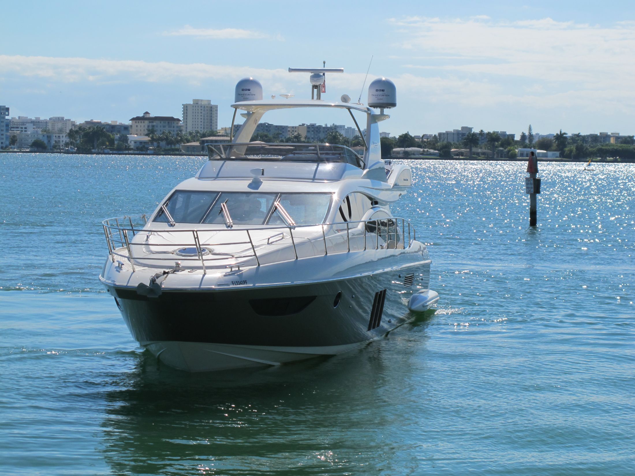 2011 Azimut 58 Flybridge Yacht For Sale in Miami FL 2011 Azimut 58 Flybridge Yacht For Sale in Miami FL